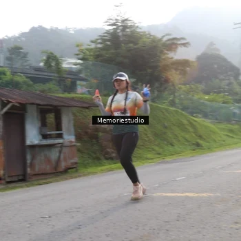 Runner Photo 9047101
