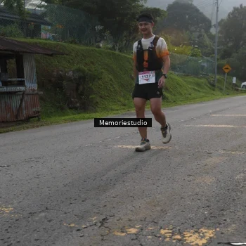 Runner Photo 9047130