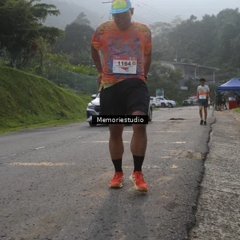 Runner Photo 9047131
