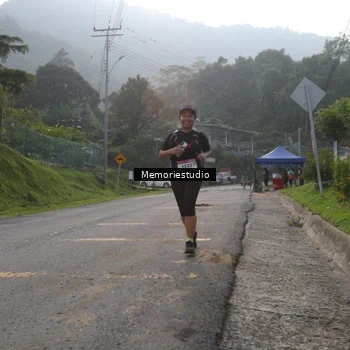 Runner Photo 9047141