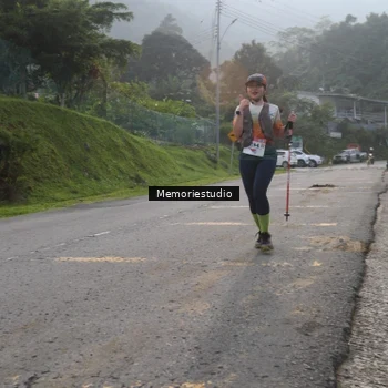 Runner Photo 9047149