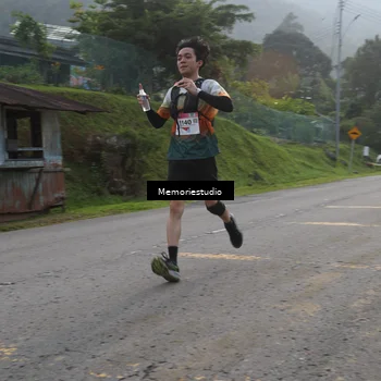 Runner Photo 9047163