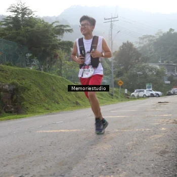 Runner Photo 9047187