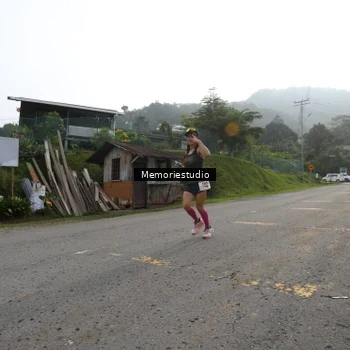 Runner Photo 9047192