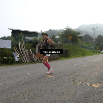 Runner Photo 9047195