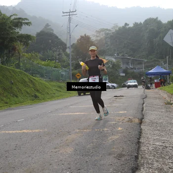 Runner Photo 9047214