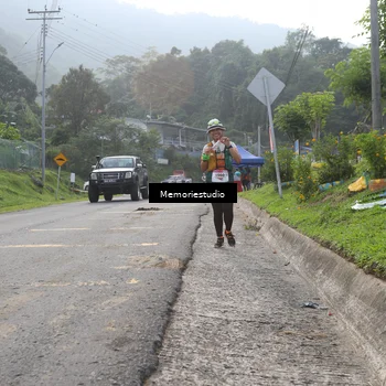 Runner Photo 9047221