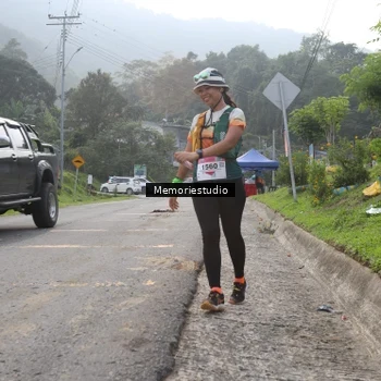 Runner Photo 9047225