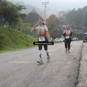 Runner Photo 9047229