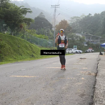 Runner Photo 9047249