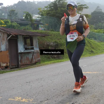 Runner Photo 9047255