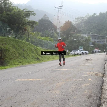 Runner Photo 9047265