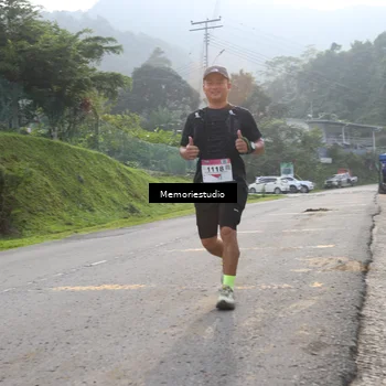 Runner Photo 9047271