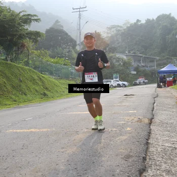Runner Photo 9047272