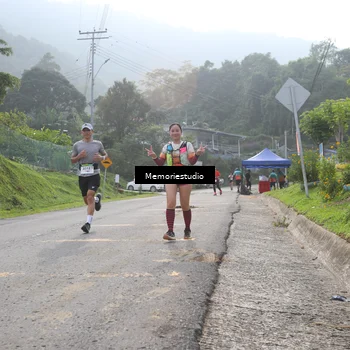 Runner Photo 9047273