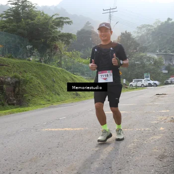 Runner Photo 9047279