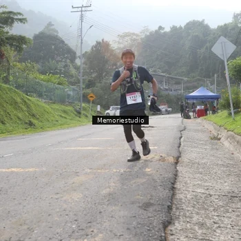 Runner Photo 9047307