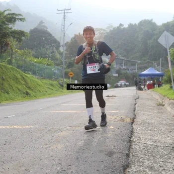 Runner Photo 9047312