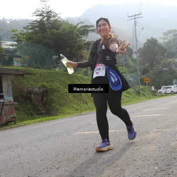 Runner Photo 9047317