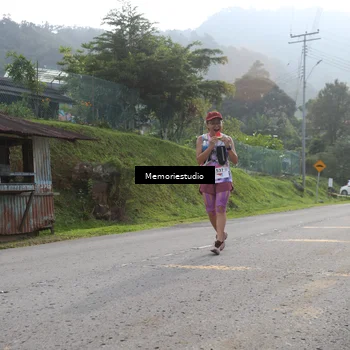 Runner Photo 9047321
