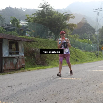 Runner Photo 9047324