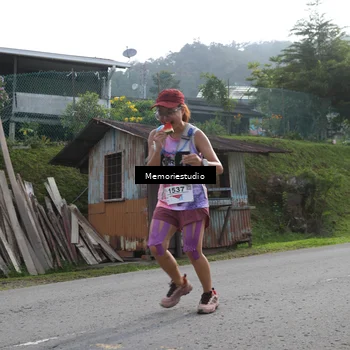 Runner Photo 9047328