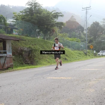 Runner Photo 9047346