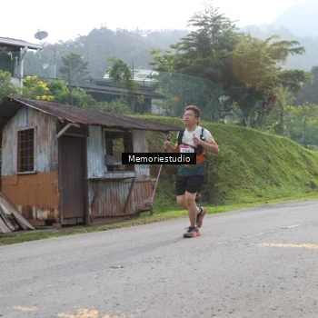 Runner Photo 9047349