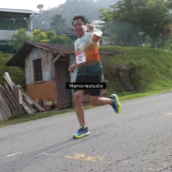 Runner Photo 9047356