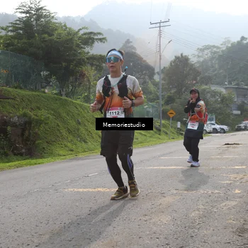 Runner Photo 9047377