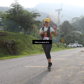 Runner Photo 9047381