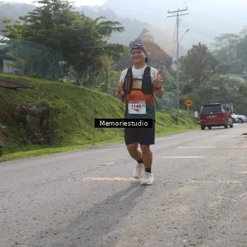 Runner Photo 9047386