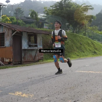 Runner Photo 9047399