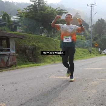 Runner Photo 9047412