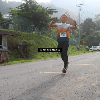 Runner Photo 9047413