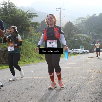 Runner Photo 9047425