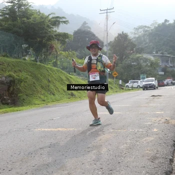 Runner Photo 9047442