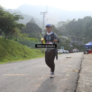 Runner Photo 9047463