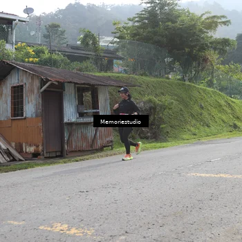 Runner Photo 9047467