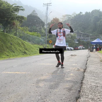 Runner Photo 9047469