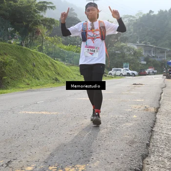 Runner Photo 9047471