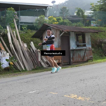Runner Photo 9047475