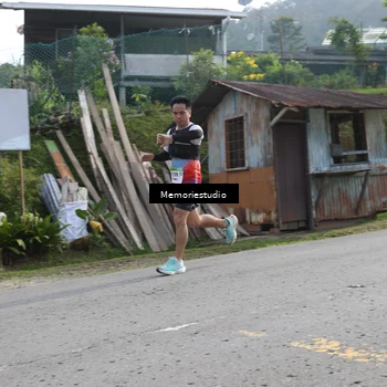 Runner Photo 9047476