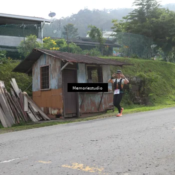 Runner Photo 9047482
