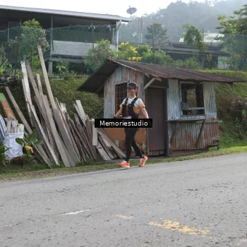 Runner Photo 9047483