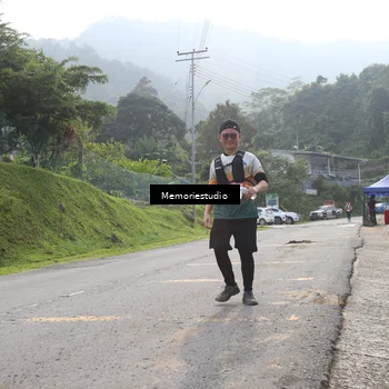 Runner Photo 9047511