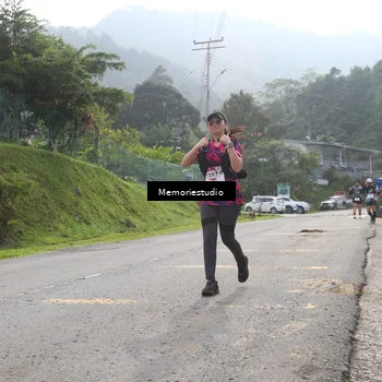 Runner Photo 9047516