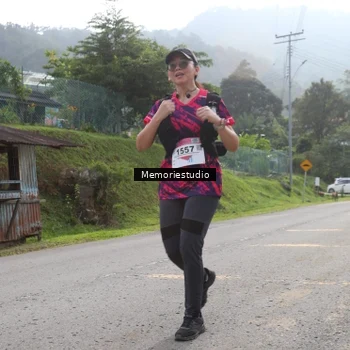 Runner Photo 9047522