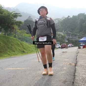 Runner Photo 9047533