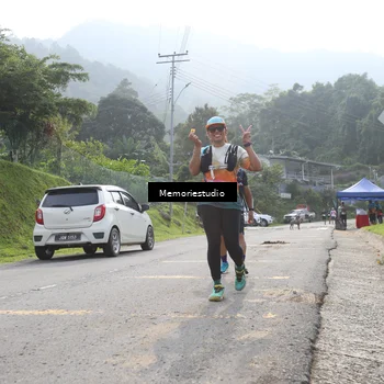 Runner Photo 9047536